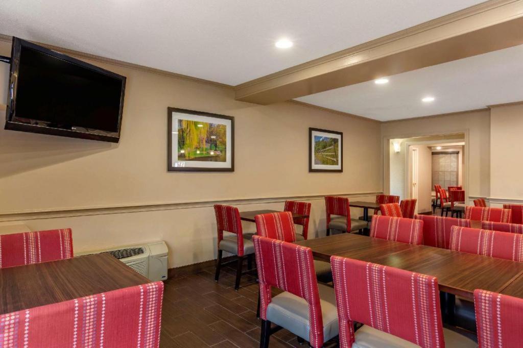 Comfort Inn Foxboro - Mansfield Foxborough Dış mekan fotoğraf