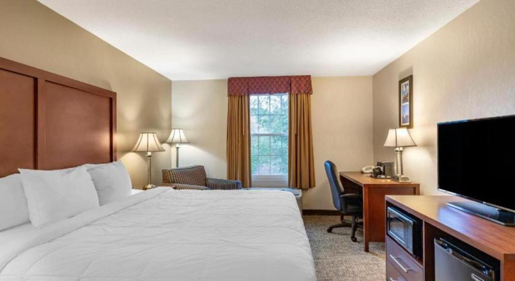 Comfort Inn Foxboro - Mansfield Foxborough Dış mekan fotoğraf