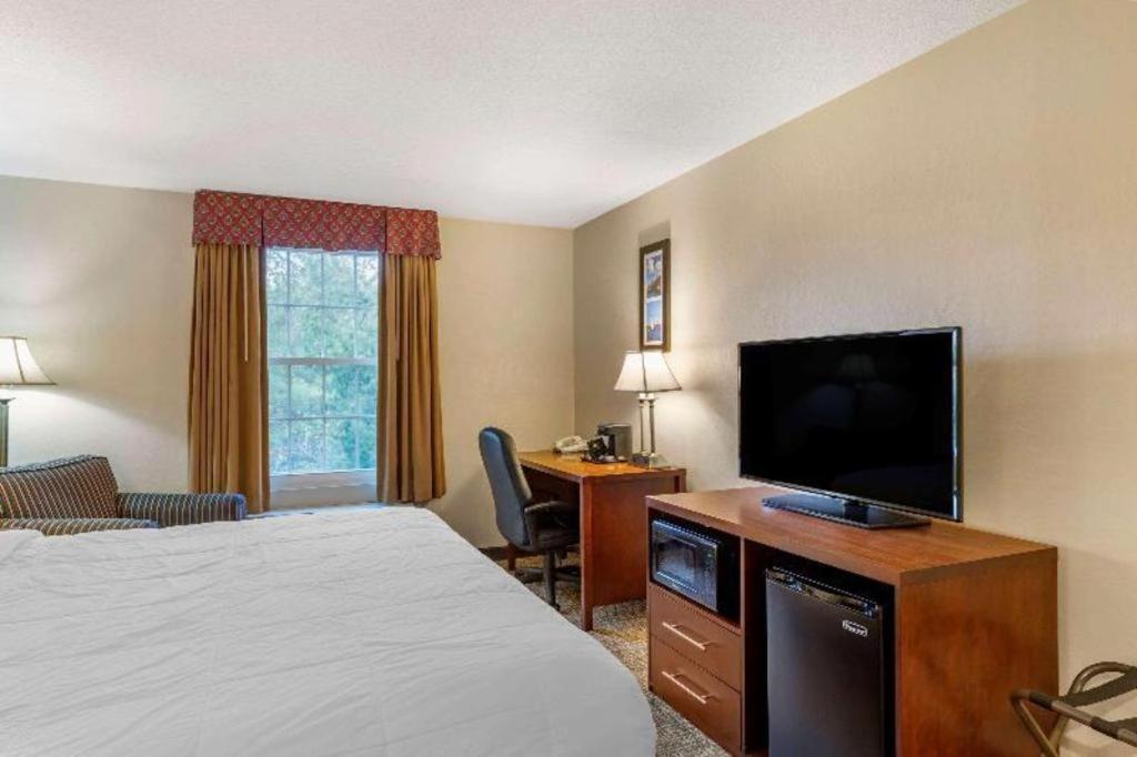Comfort Inn Foxboro - Mansfield Foxborough Dış mekan fotoğraf